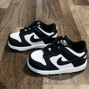 Nike Dunk Low Sneakers (toddler)
